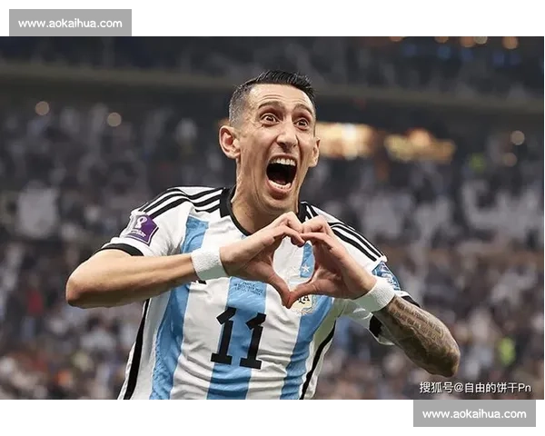 十年巴黎天使传奇：295 场造 212 球 + 19 冠，迪马利亚书写红蓝史诗